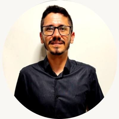 Nosso funcionário Lucas A., do gênero masculino